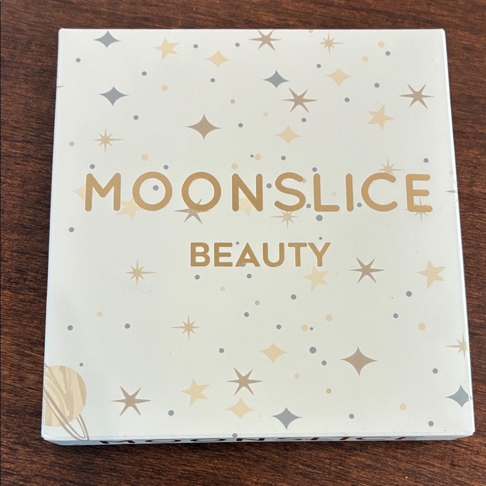 Moonslice Beauty blushing moon blush palette